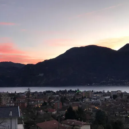 Il Mallo Verde - Lake Como Couette-café *