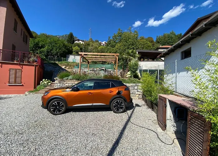 Il Mallo - לינה וארוחת בוקר מנדלו דל לאריו